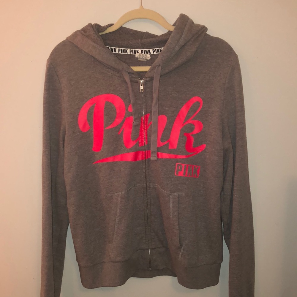 Zip-up sweatshirt